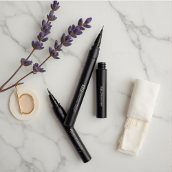 ILIA Clean Line Precision Liquid Liner