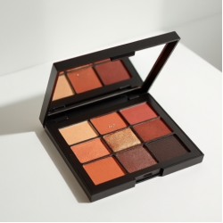 Desert-Sand Eyeshadow Palette