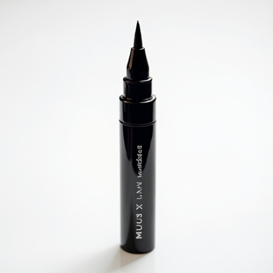Kush Luxe Liquid Eyeliner