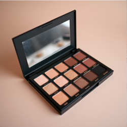 Tati Beauty Textured Neutrals Palette