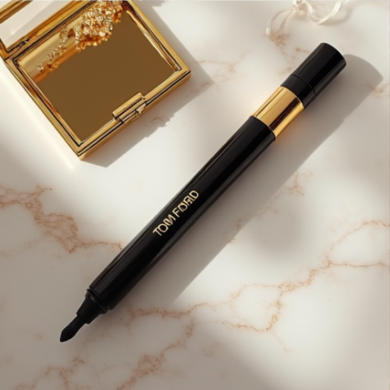 Tom Ford Luxe Eye Defining Pen