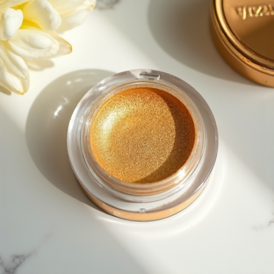 Golden Glimmer Shimmer Eyeshadow