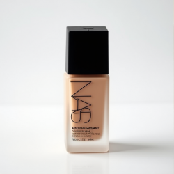 NARS Natural Radiant Longwear Foundation - Velvet Glow