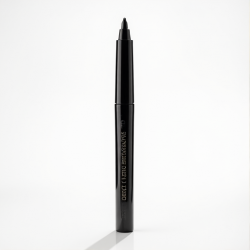 By Terry Ligne Blackstar Luxe Liquid Eyeliner