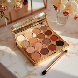 Juvia's Place The Nubian Luxe Eyeshadow Palette