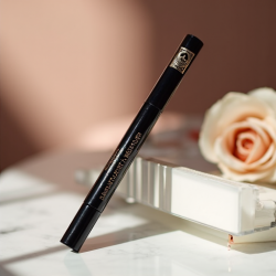 Charlotte Tilbury The Feline Flick Liquid Eye Pen - Purrfect Precision