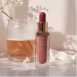 Moisture-Shield Lip Lacquer